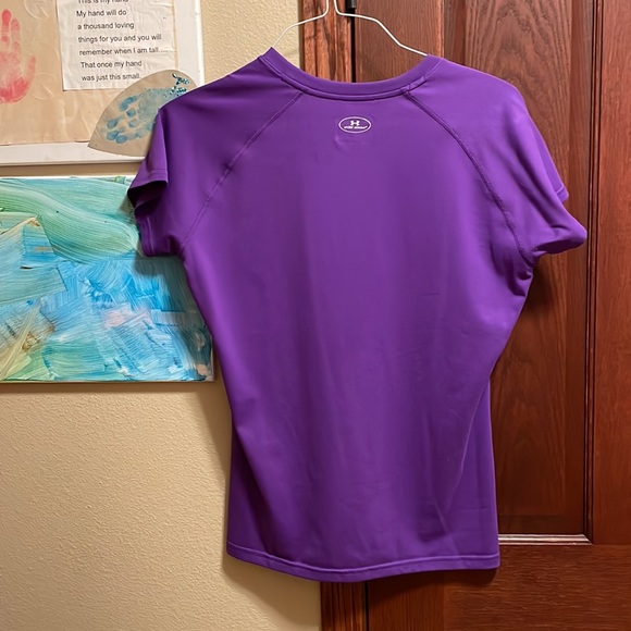 Purple Under Armour Workout Shirt - Picture 4 of 4